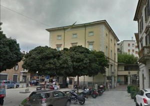 La vecchia sede delle Acli in piazza Beccaria