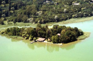 L’Isolino Virginia, sul Lago di Varese