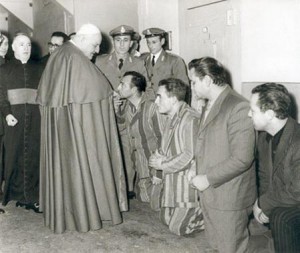 Giovanni XXIII in visita a Regina Coeli