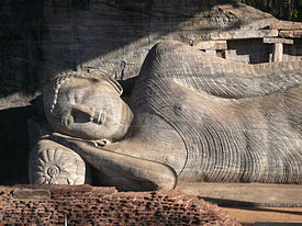 Il Buddha dormiente di Polonnaruwa