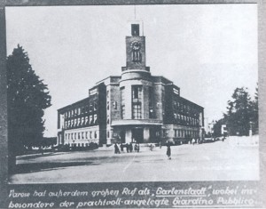 Il palazzo Littorio, ora sede della Questura, dall’album di un soldato della Wermacht