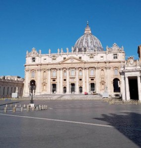 Piazza san Pietro deserta il 16 giugno