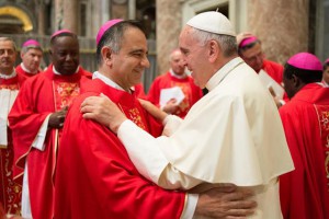 Monsignor Castellucci con Papa Bergoglio