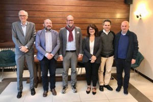 I sei sindaci presenti alla presentazione del Centro Studi Comuni Orizzonti (da Varesenoi.it)